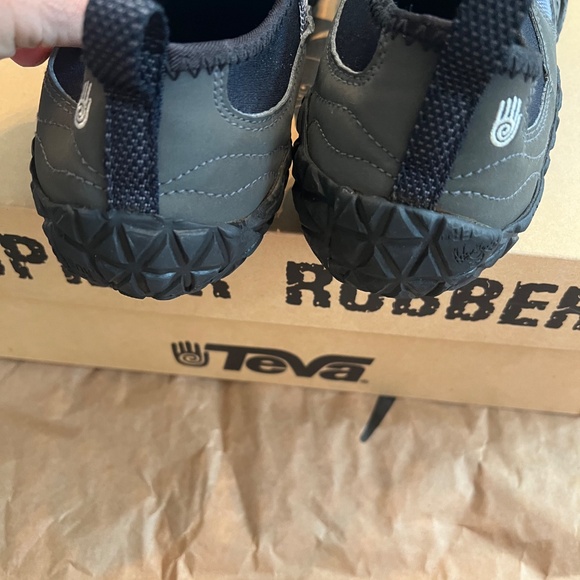 Teva Spider Proton Hydro shoes for water size 9 blue - Picture 3 of 4